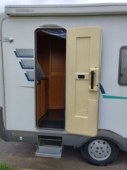 Obytný automobil Hymer B544,2xklima,6mist - 7