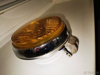 Hmlové žlté sveto - 7