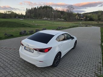 Mazda 3 - 7