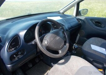 Ford Galaxy 1,9 TDI 81KW nafta manuál 81 kw - 7
