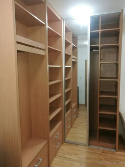BA I. Na prenájom 1 izbový byt  s parkovaním na Dunajskej - 7