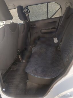 Predám suzuki ignis GL+ - 7