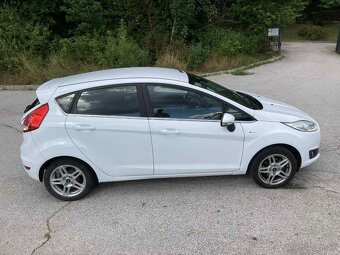 Ford Fiesta - 7