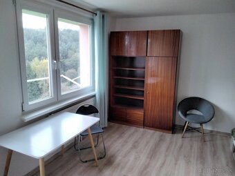 Prenájom od vlastníka 1 izbovy byt Banská Bystrica (Radvaň) - 7