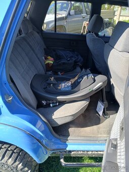 Toyota Hilux Surf - 7