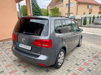 Predám Volkswagen touran 1.6 TDI 77kw - 7