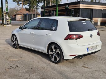 Volkswagen Golf 7 2.0 TDI - 7