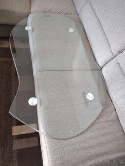 Sklený konferencny stolik - 7