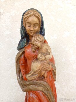 Madona drevorezba - 7