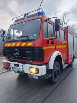 Mercedes 1224 AF 4x4 Hasiči Hasičke auto Top stan - 7