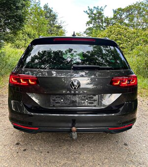 VW Passat Variant B8 2.0 TDI 110kw FACELIFT MATRIX r.v 2021 - 7
