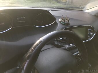 PEUGEOT 308 T9 2.0HDI 110KW ROK 2015 - 7