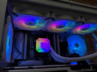 Ryzen 7 9800X3D\32GB\RX 7900XTX\SSD\1200W Zdroj - 7