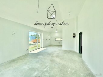 PREDAJ, skolaudovaný 4-izbový rodinný dom, terénne úpravy v  - 7