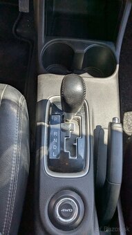 Predám Mitsubishi Outlander 3 2013 2,2DI-D 110kW - 7 miestne - 7