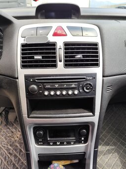 Predám Peugeot 307sw5p - 7