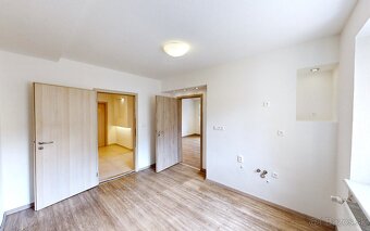 CENTRUM nebytový priestor 50 m2 + parkovacie miesto - 7