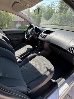 Peugeot 206+ - 7