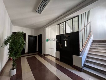 | Administratívne priestory na Grösslingovej ul.STARÉ MESTO - 7