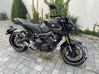 Yamaha MT 09 - 7