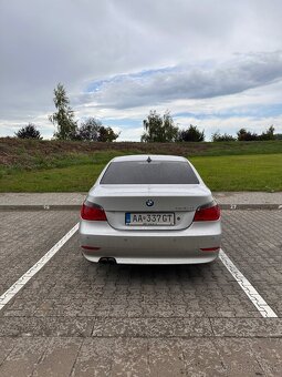 BMW - 7