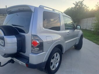 Predám Mitsubishi Pajero - 7