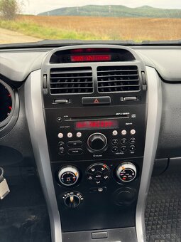 Suzuki grand vitara 3dv. 4x4 - 7