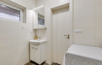 PREDAJ – 1-izbový byt s balkónom v centre Senca - 7