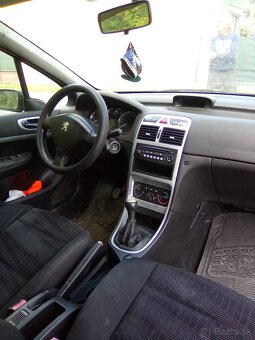 Peugeot 307SW - 7