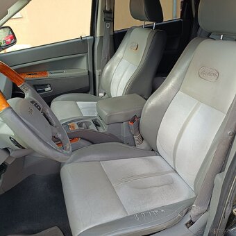 Predám Jeep Grand Cherokee - 7
