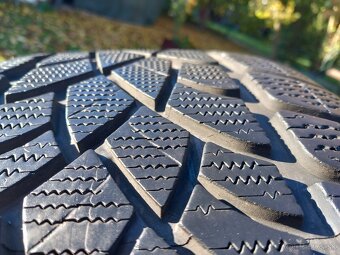 265/40 r20 zimne pneumatiky - 7