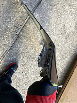 predni blatnik skoda octavia III pravy 12- cerny - 7