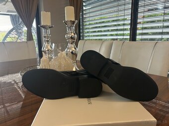 GUESS kožené čižmy - 7