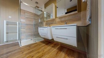 Prenájom luxusný apartmán v centre Nitry, terasa 70 m2 - 7