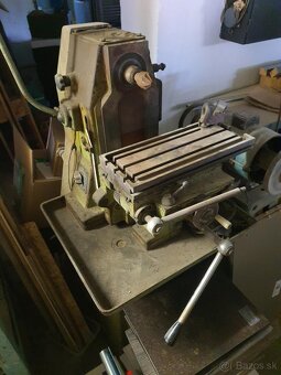 Sústruh TOS SU 40 (fréza a vŕtačka) - 7