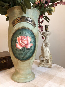 vysoká zelená vaza - 7