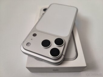 apple iphone 17 PRO 256gb Silver / Batéria 100% - 7