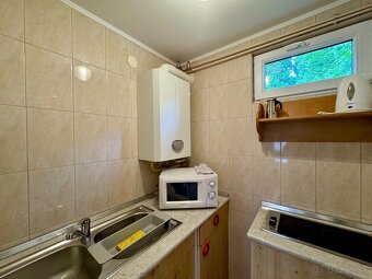 MAĎARSKO - MEZŐKÖVESD PENZIÓN S 11 APARTMÁNMI, TERASA, ALTÁ - 7