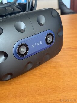 Predám HTC Vive Pro 2 Full Kit – špičková VR súprava - 7
