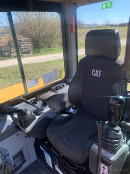CAT 305E2 + Rototilt - 7