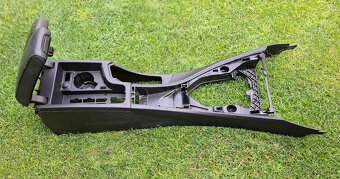 Predam stredovy panel na BMW radu 3 E90 E91 - 7