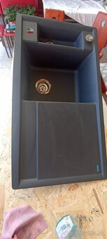 Predam cisto novi dres - 7