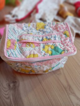 Kočiar, bábika, doplnky - 7