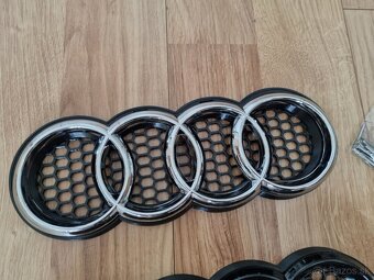 AUDI DRZIAK NA LOGO ZNAK DO PREDNEJ MASKY - 7