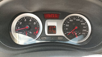 Predám Renault Clio 1.2 benzín, automat - 7