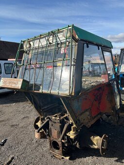 predám kabínu typ B, A na zetor crystal 8011-16145 - 7