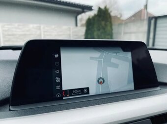 Bmw 318d 2017 - 7