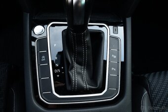 Volkswagen Passat 2.0TDI R-Line 110kw 2020 - 7