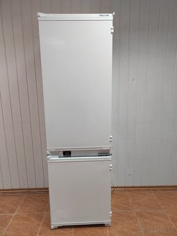 Vstavaná chladnička 177cm - 7