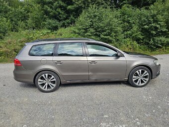 Volkswagen Passat Variant 1.6 TDI BMT Comfortline - 7